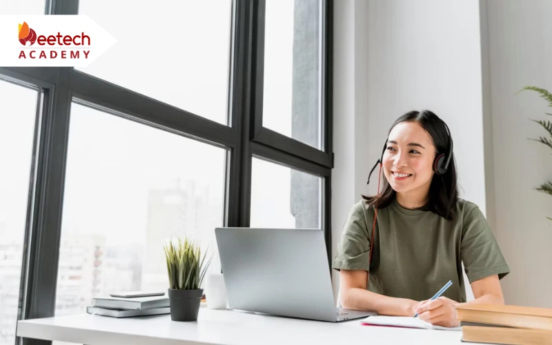 tham gia hoc IT Comtor online 2